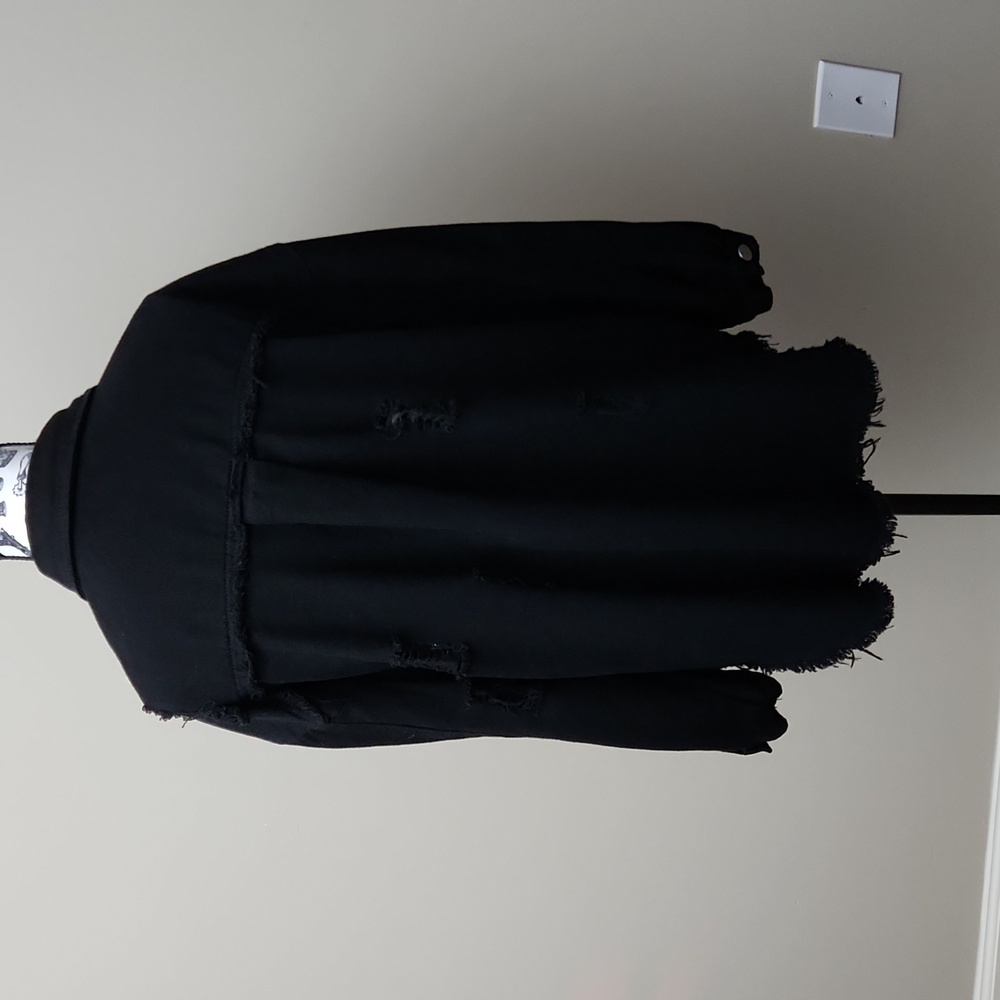 Black Distressed Denim Button Down Women's Medium Trendy Casual Jacket - Picture 7 of 16